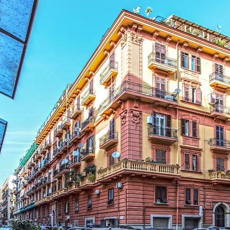 Ferdinando Arthouse Oversized Modern Apartment - By Gocce Team Неаполь Экстерьер фото