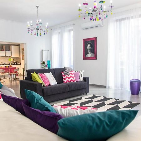 Ferdinando Arthouse Oversized Modern Apartment - By Gocce Team Неаполь Экстерьер фото