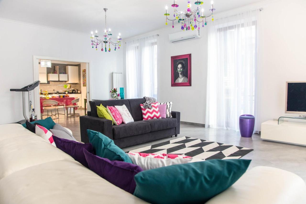 Ferdinando Arthouse Oversized Modern Apartment - By Gocce Team Неаполь Экстерьер фото